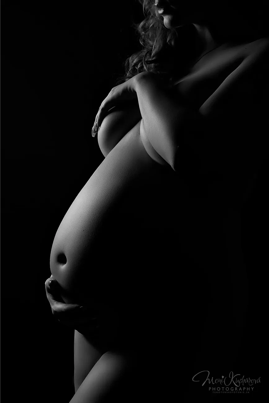 umelecke tehotenske fotenie