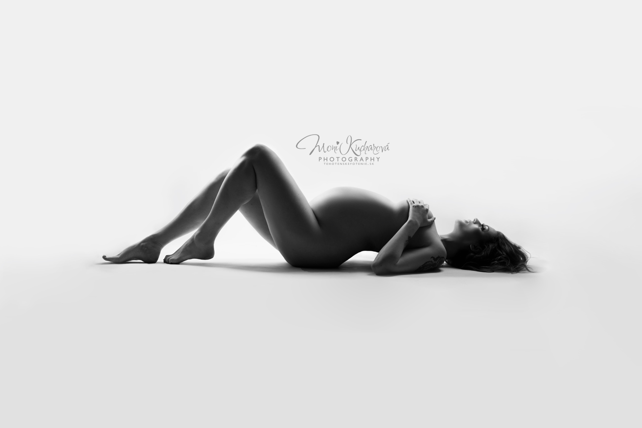 tehotenské akty v Bratislave